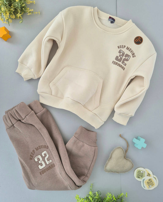 Keep moving set- fleece inside