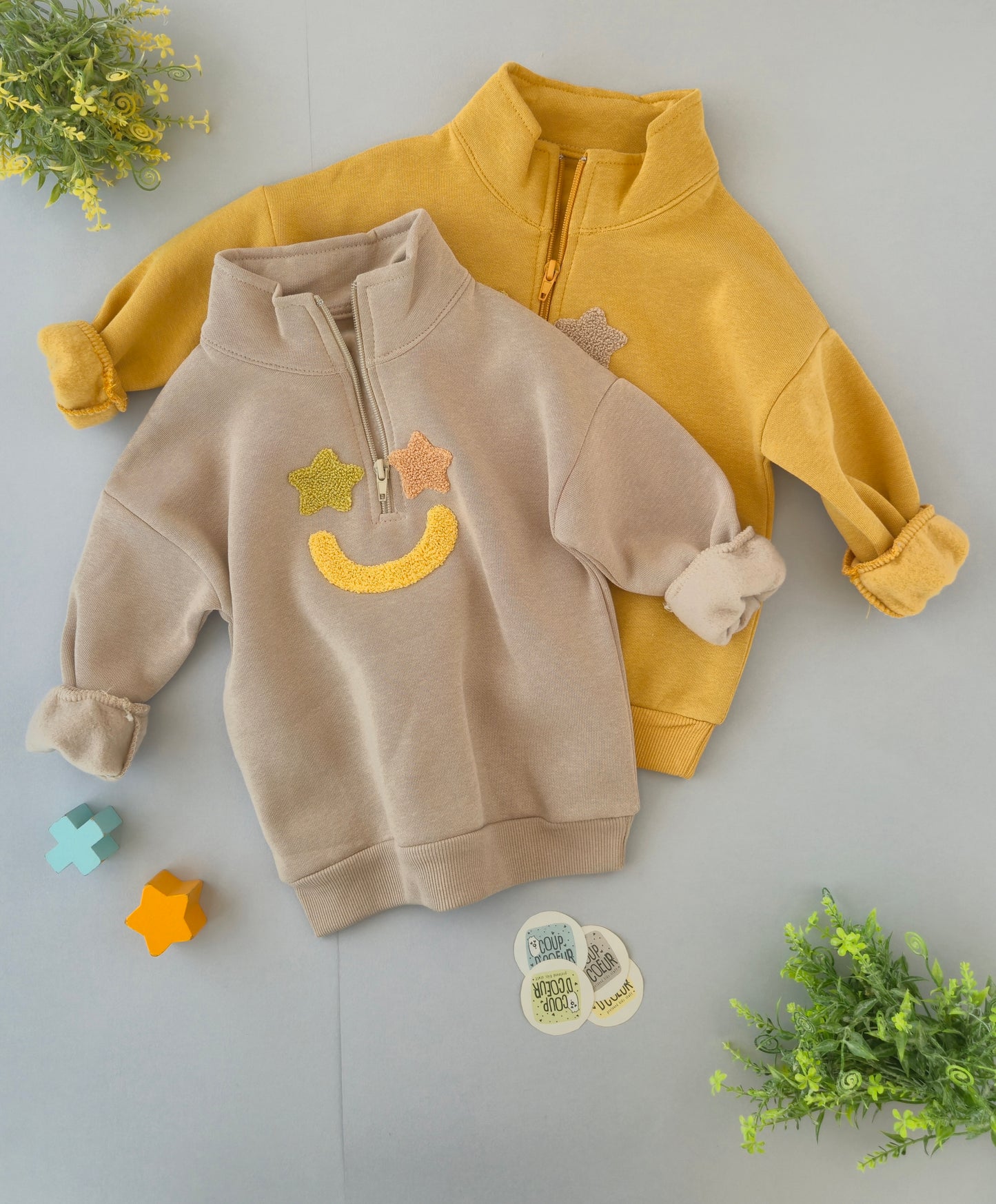 Smile sweater- fleece inside