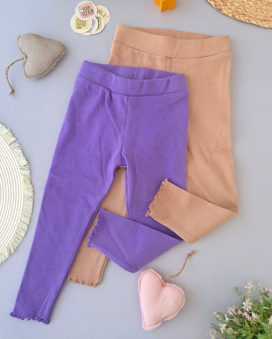Ribbed Lettuce-Hem Leggings